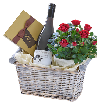 Luxury Red Wine Gift Basket